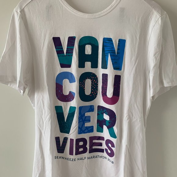 Lululemon Seawheeze: Basic Tee sz: m - Picture 1 of 3